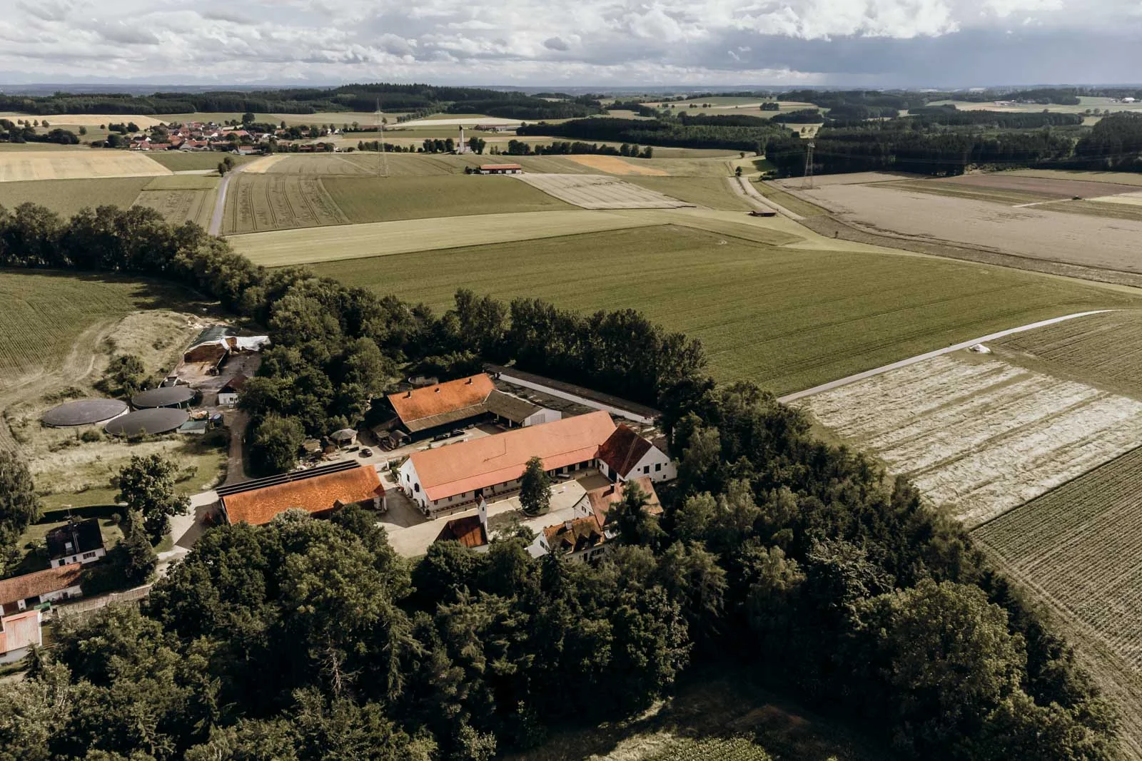 Flächen des Hofgut Sickertshofen mit 1500 qm Innenfläche und 40000 qm Areal